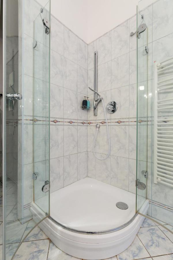 Luxury Central Apartment Будапеща Екстериор снимка